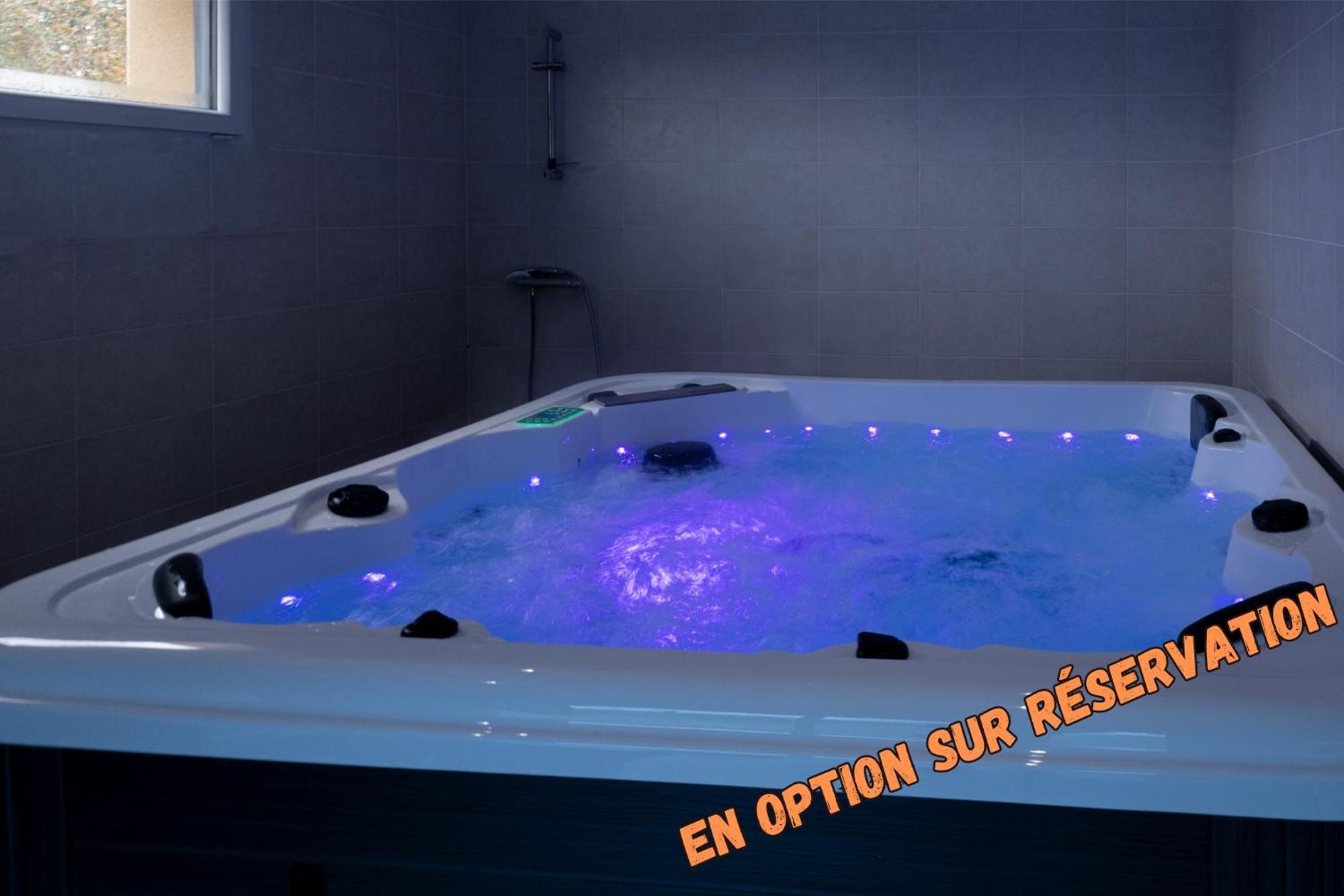 Appart Hotel La Gacilly-Centre Ville-Spa-Parking Exteriör bild