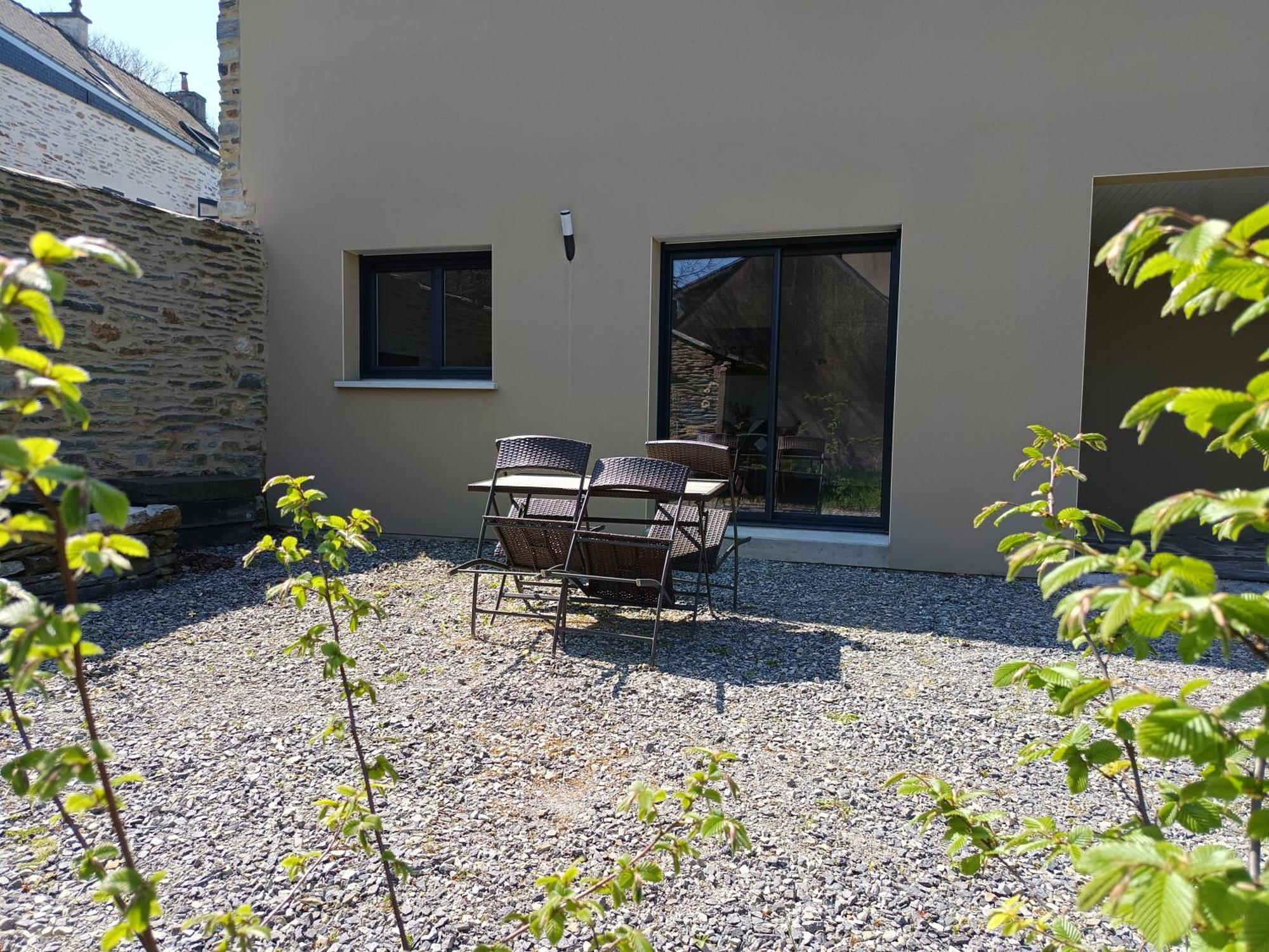 Appart Hotel La Gacilly-Centre Ville-Spa-Parking Exteriör bild