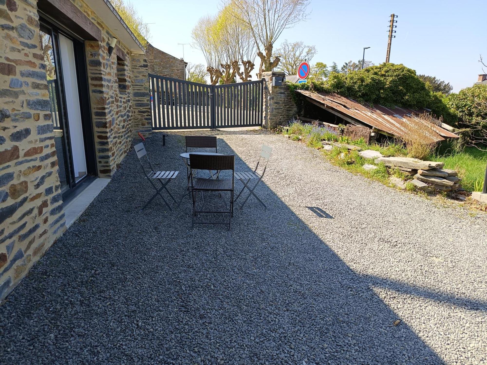 Appart Hotel La Gacilly-Centre Ville-Spa-Parking Exteriör bild